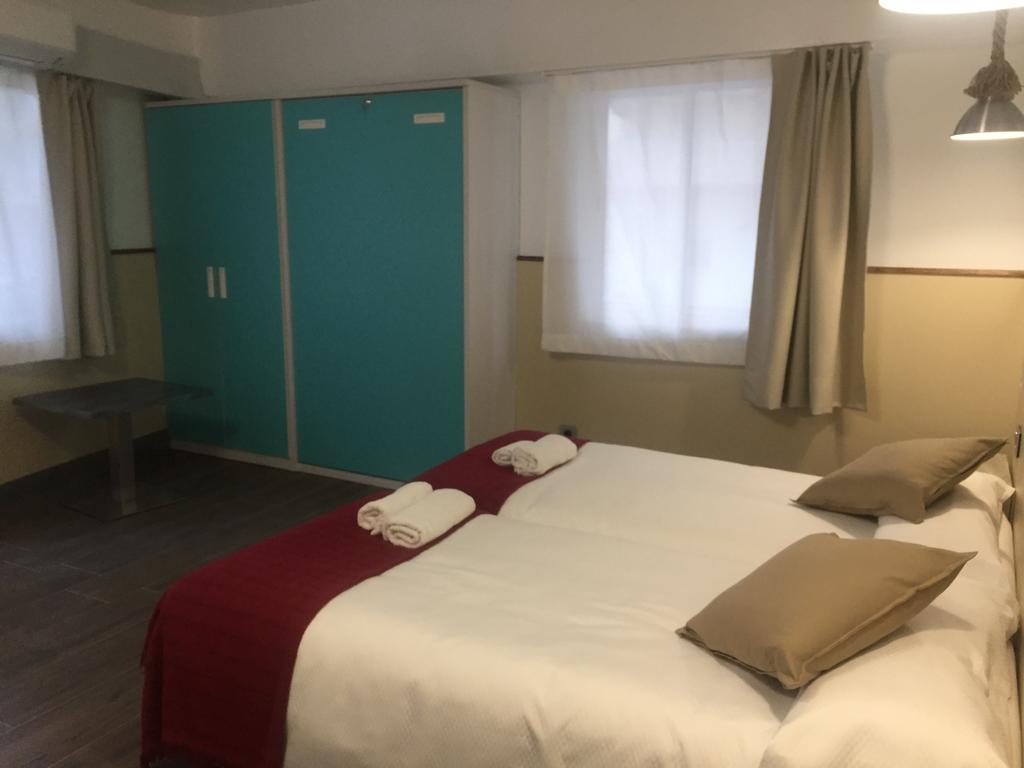Hostal Boutique Luna De Gavin Cullera Buitenkant foto