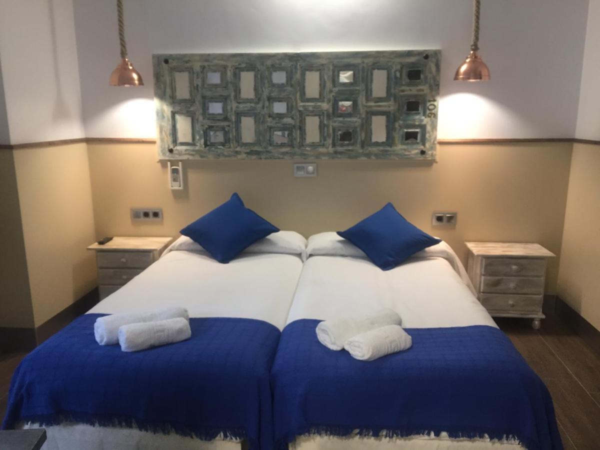 Hostal Boutique Luna De Gavin Cullera Buitenkant foto